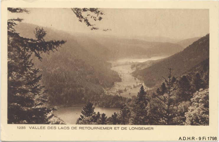 Hohneck, vue sur les lacs de Retournemer et de Longemer