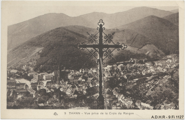 Thann : vue générale prise de la Croix du Rangen