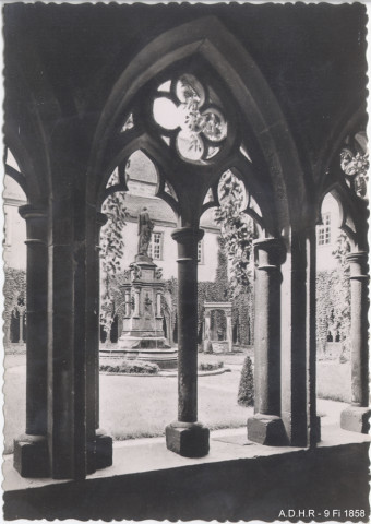 Colmar, musée d'Unterlinden : le cloître