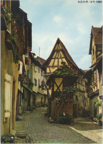 Eguisheim, maison à pignon, rue des Fossés (XVIe siècle)