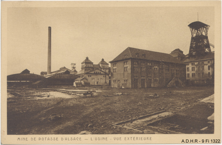 Wittelsheim : Mines de Potasse d'Alsace, l'usine, vue extérieure