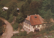 Echery - Sainte-Marie-aux-Mines : "Le Zillhardthof", lieu-dit : "Les Mines de Plomb" : Maison de vacances de l'UCJG de Colmar et châlets "La cigale" et "La fourmi