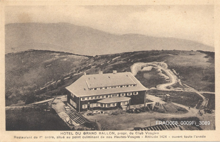 Hôtel du Grand Ballon, Propriété du Club Vosgien