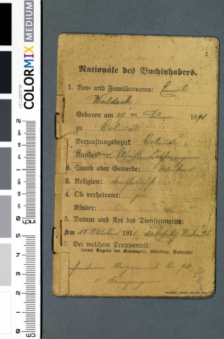Documents militaires relatifs à Emile WALDECK (certificat de permissions, livret militaire et lettre concernant son hospitalisation).
