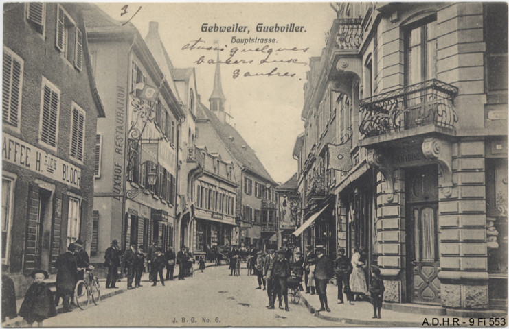 Guebwiller : Grand'Rue et hôtel de ville (rue de la République)